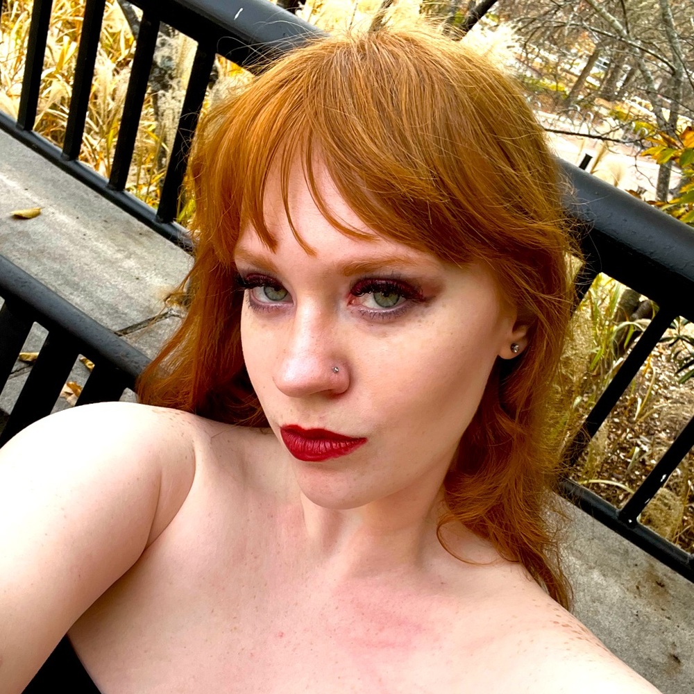 Meet your Posher, Briana